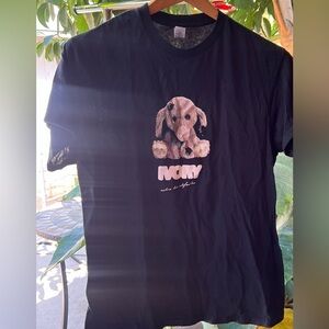 Gildan Black T-Shirt with Cute elephant Graphic